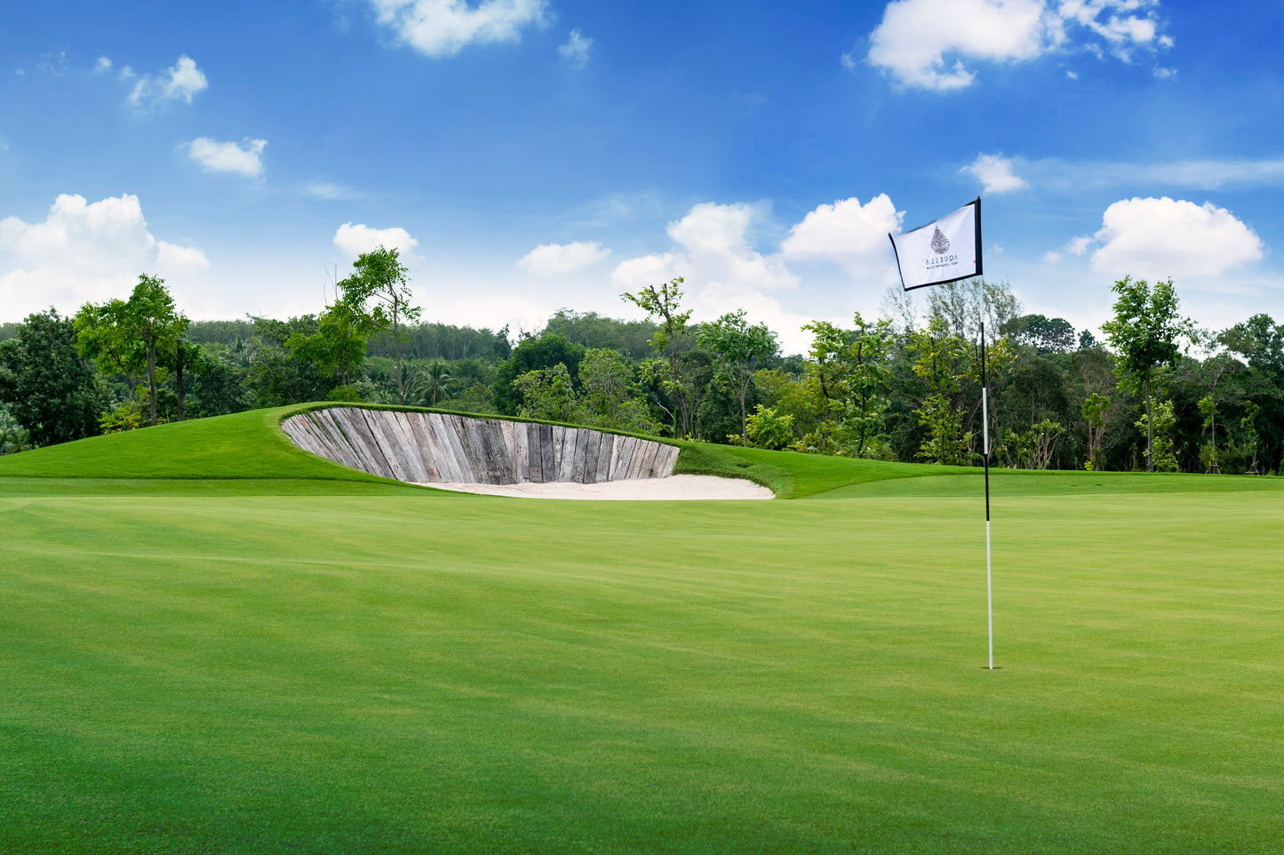 Top 3 recommended golf course reservations in Phuket, Thailand! (Including green fee/cart fee/caddy fee)